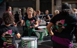 Lire la suite à propos de l’article Fête des Vendanges de Montmartre  111025